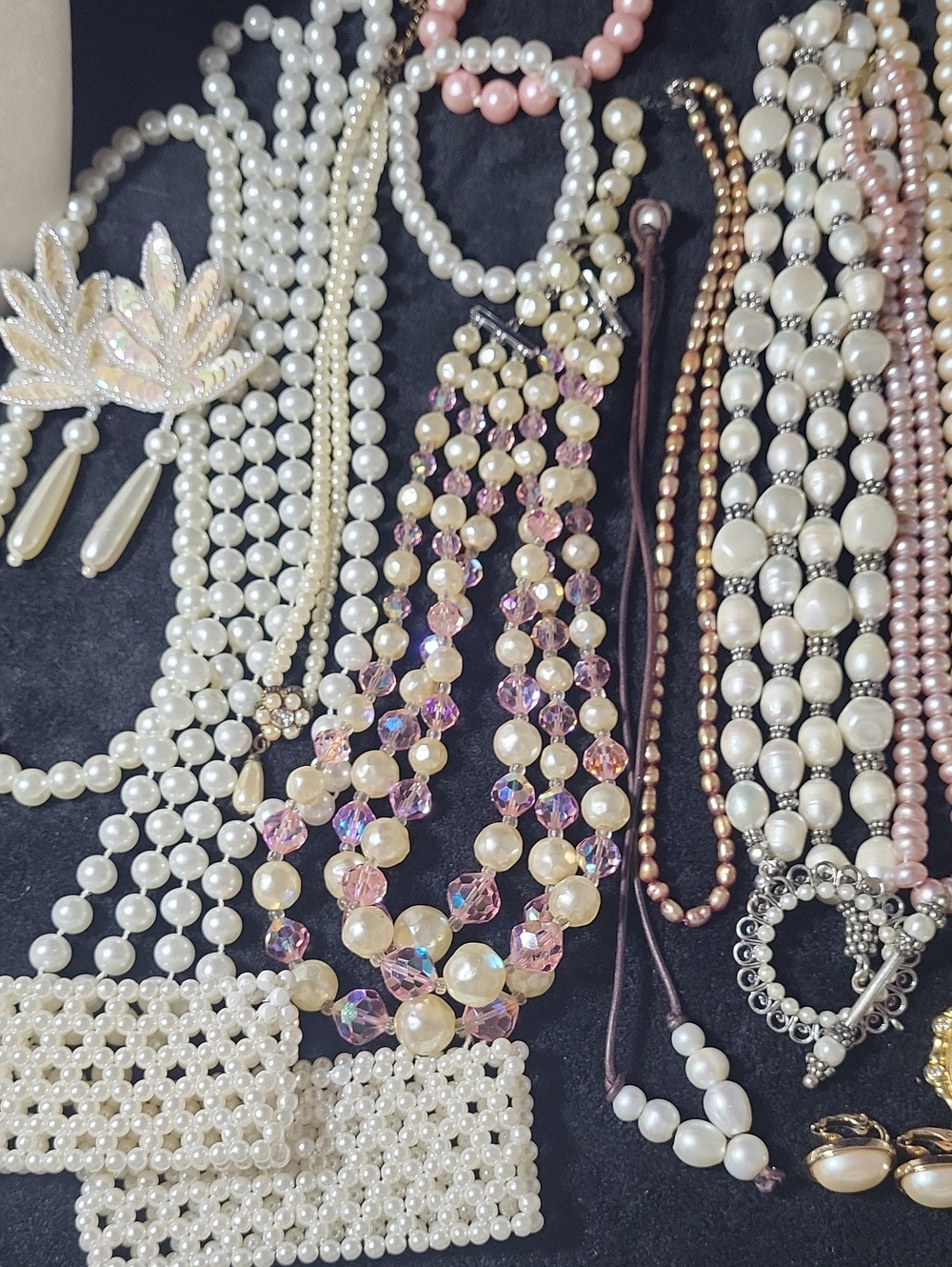 Vintage Pearlesque Lot - Women Jewelry